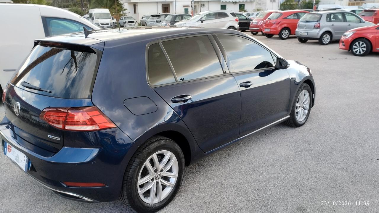 Volkswagen Golf WOLKSVAGEN BMT BENZINA /METANO