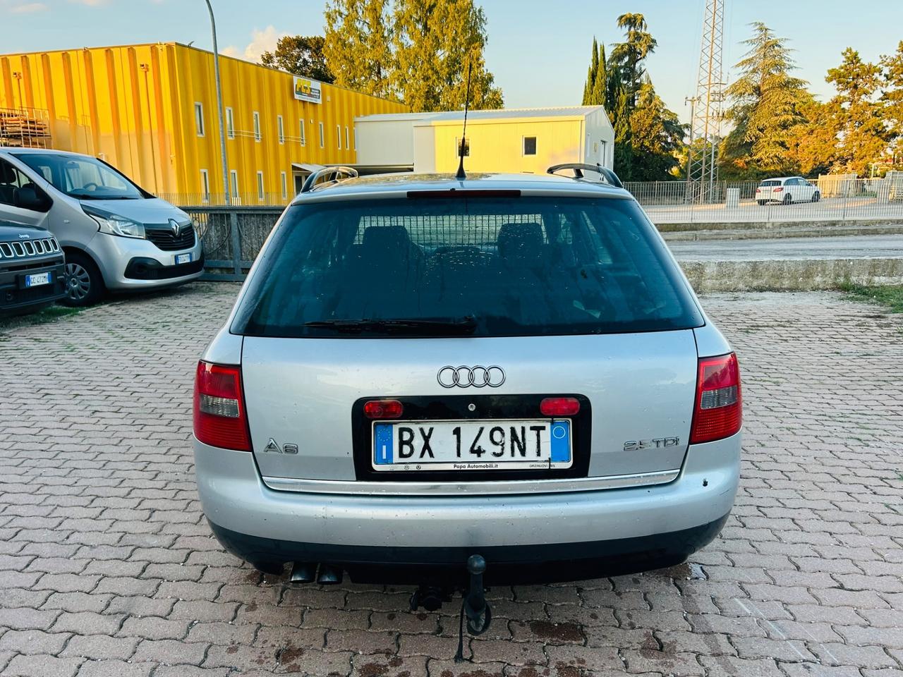 Audi A6 2.5 V6 TDI cat Avant 155CV