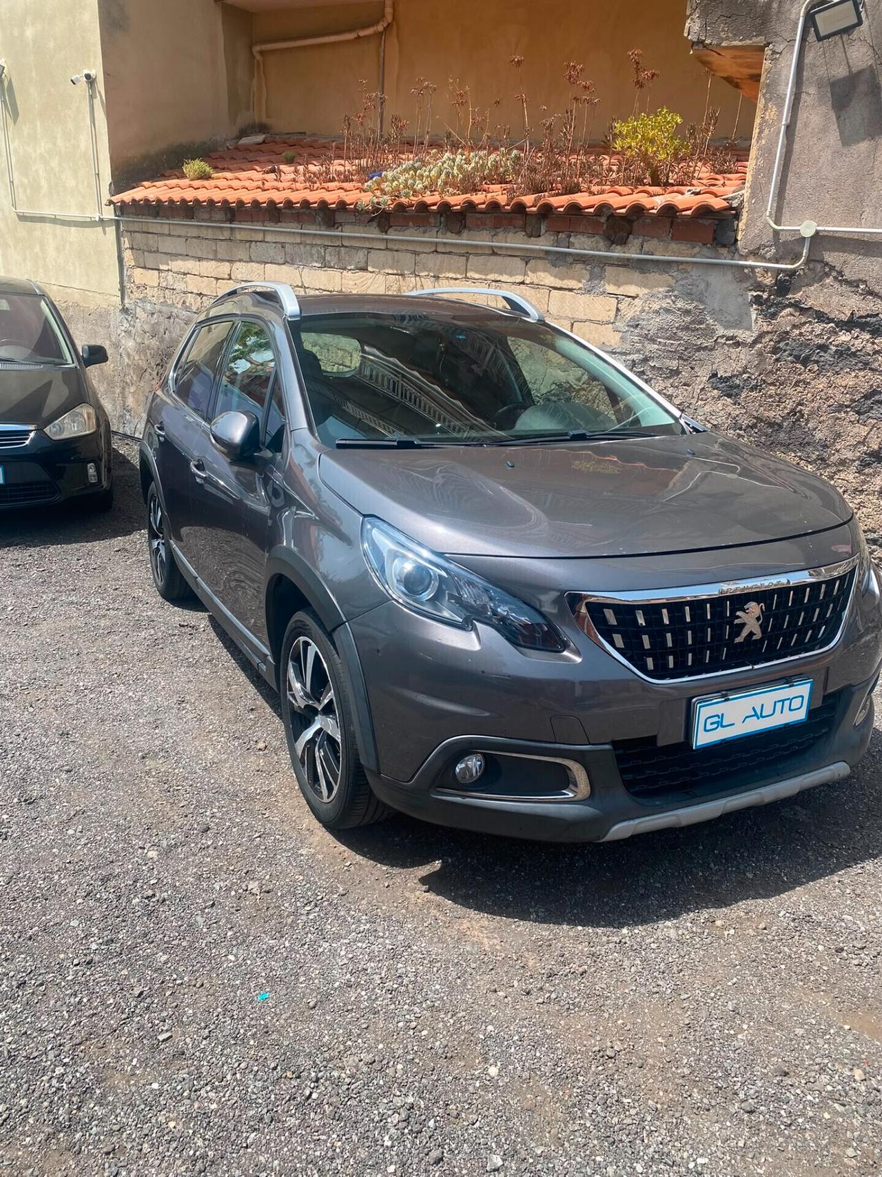 Peugeot 2008 BlueHDi 100 S&S Allure