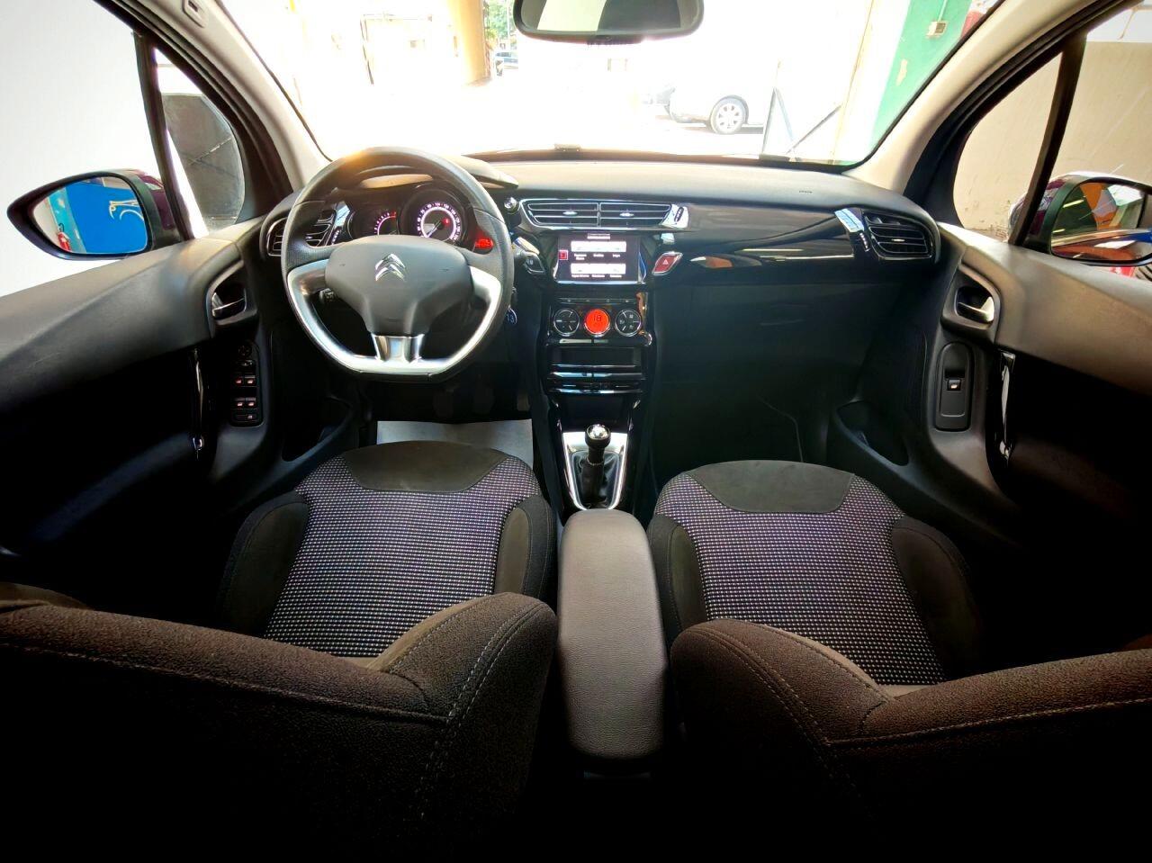 Citroen C3 1.2 Exclusive Pochi Km