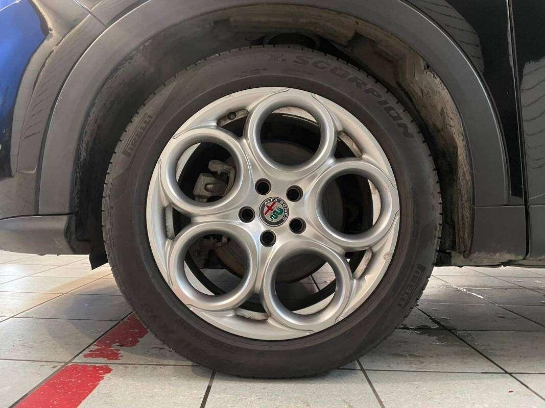 Alfa Romeo Tonale Tonale 1.6 Sprint 130cv tct6