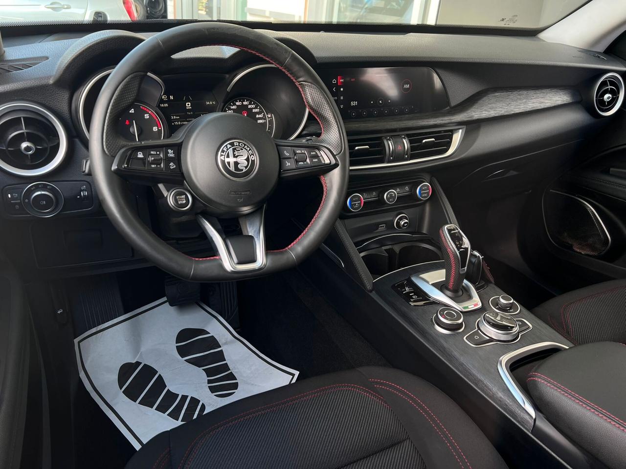 Alfa Romeo Stelvio 2.2 Turbodiesel 190 CV AT8 Q4