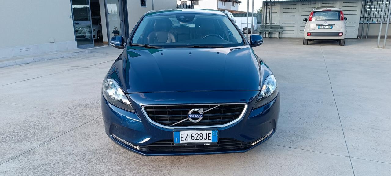 Volvo V40 D2 1.6 Volvo Ocean Race