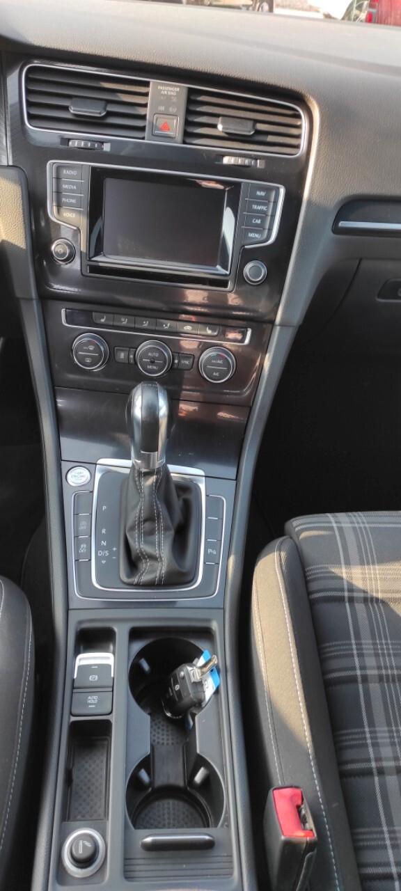 Volkswagen Golf GTD 2.0 TDI DSG 5p. BlueMotion Technology