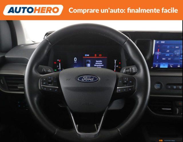 FORD Tourneo Courier 1.0 EcoBoost Titanium