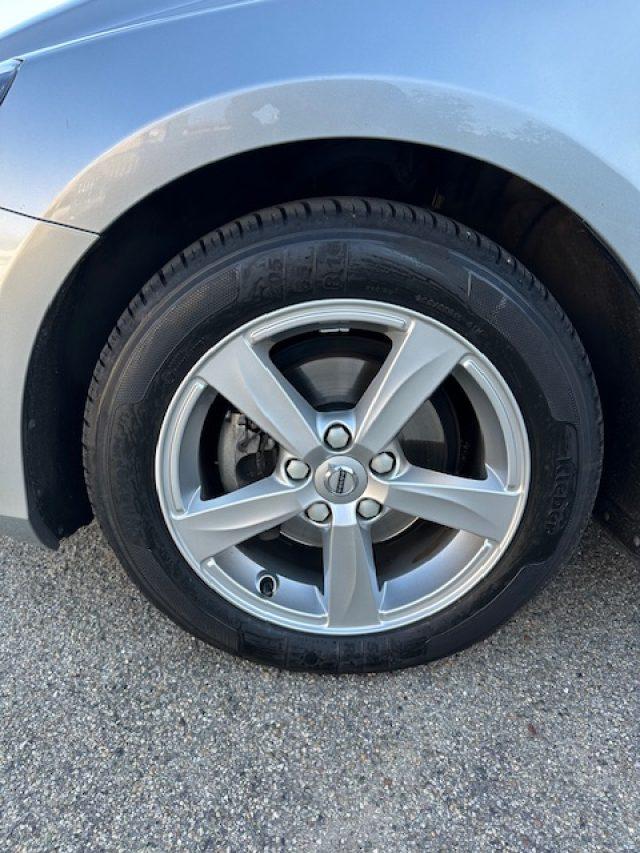 VOLVO V40 D2 Kinetic