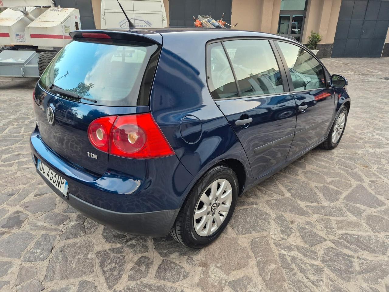 Volkswagen Golf 1.9 TDI DPF Sportline