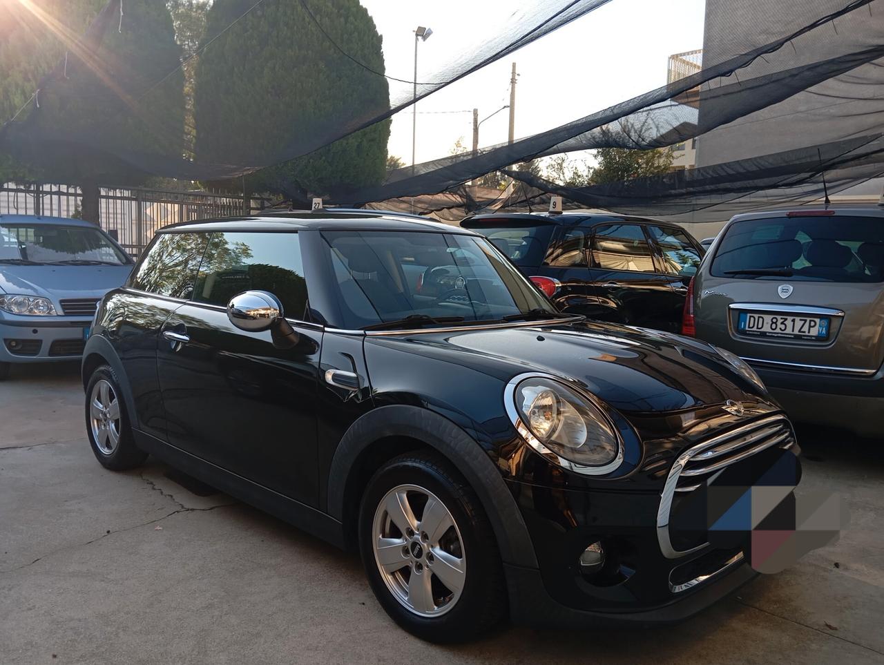 Mini 1.2 One 102 CV benzina valuto permute