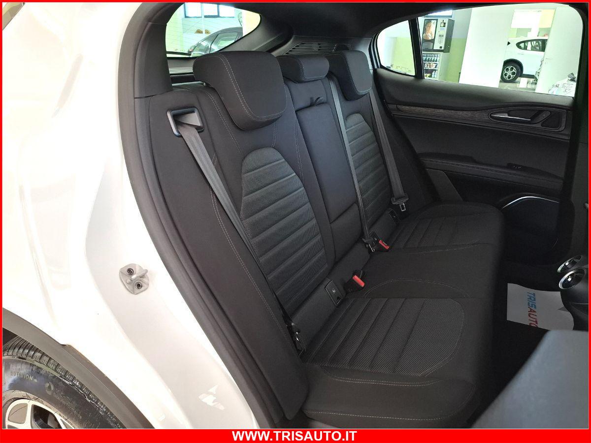 ALFA ROMEO Stelvio 2.2 Td AT8 Super (BIXENO+NAVI)