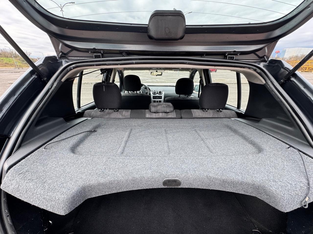 Dacia Sandero 1.4 8V GPL Lauréate