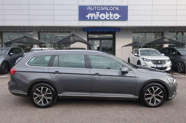 Volkswagen Passat Variant Passat VIII 2.0 tdi SW Highline 4motion 190cv dsg