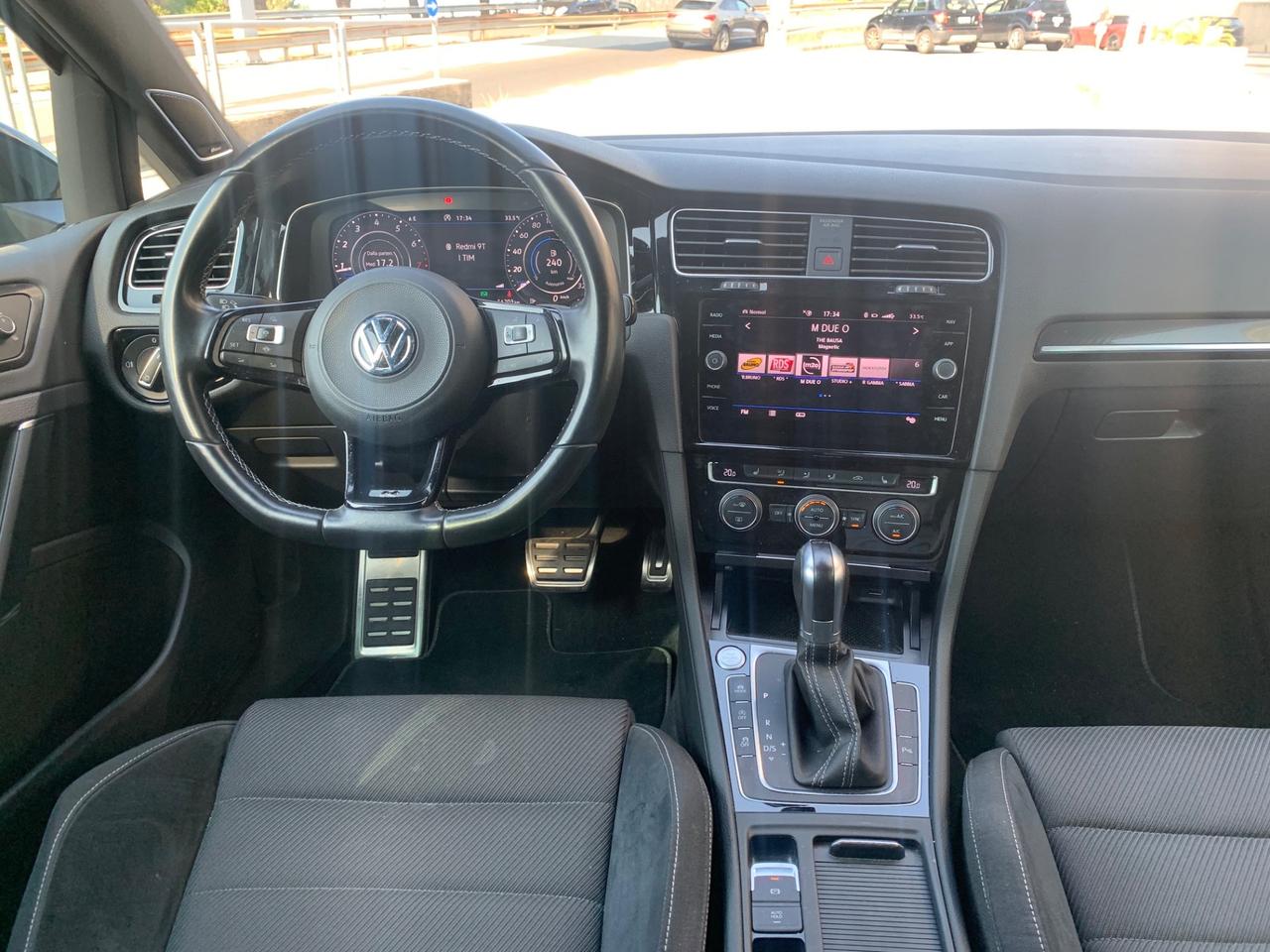 Volkswagen Golf R 2.0 TSI DSG 4MOTION 5p. BMT