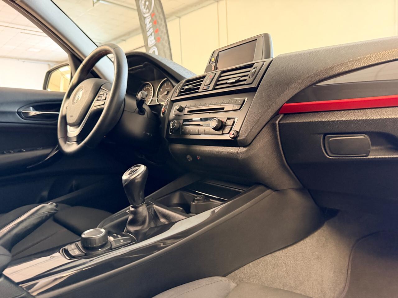 Bmw 118 118d 5p. Sport