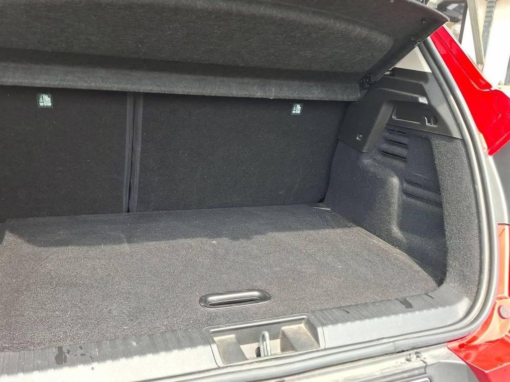 Renault Captur 1.6 Hybrid E-Tech Engineered Auto