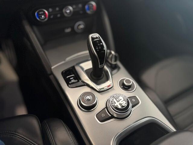Alfa Romeo Stelvio 2.2 Turbodiesel 210 CV AT8 Q4 Veloce