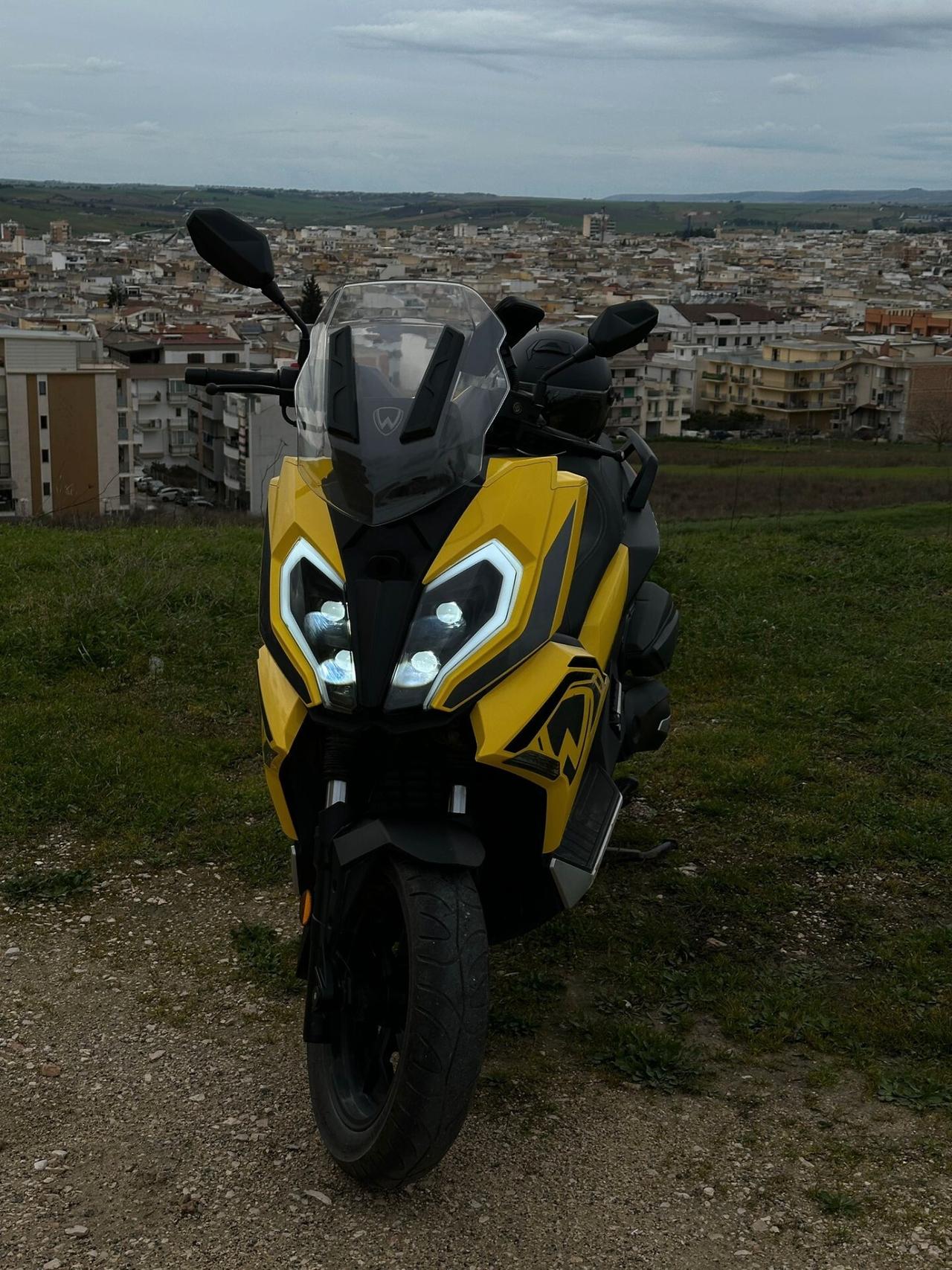 Wottan Motor Storm-V 125** GARANZIA 2 ANNI**