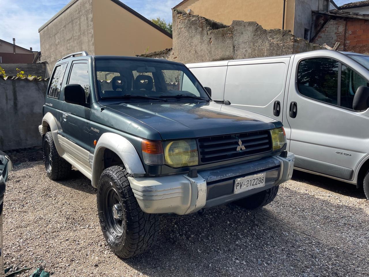 Mitsubishi Pajero 2.5 TDI Metal-top S. Select GLS