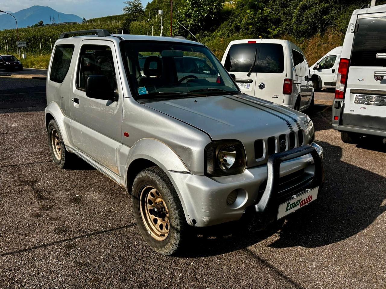 Suzuki Jimny 1.3i 16V cat 4WD JLX