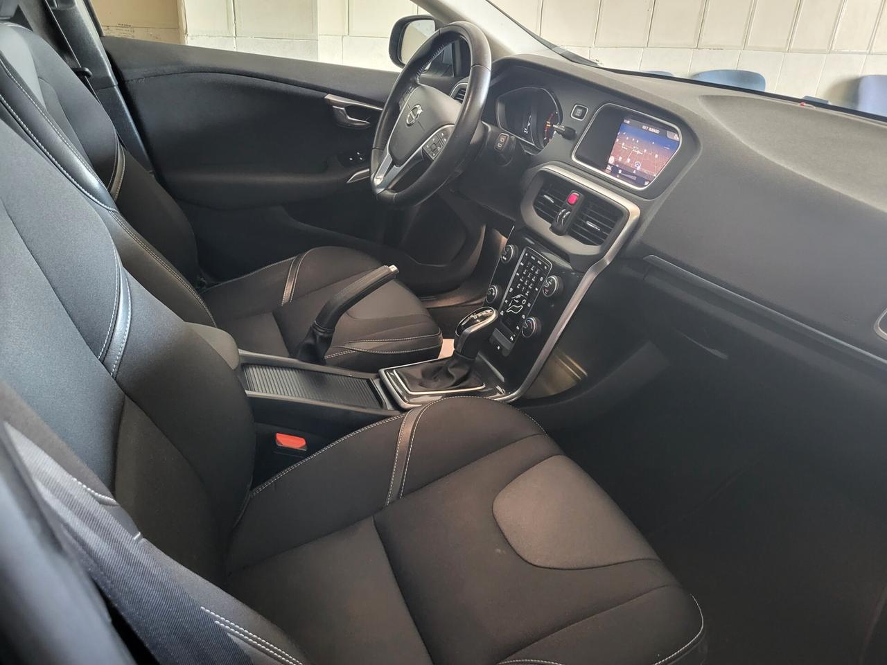 Volvo V40 D2 Geartronic