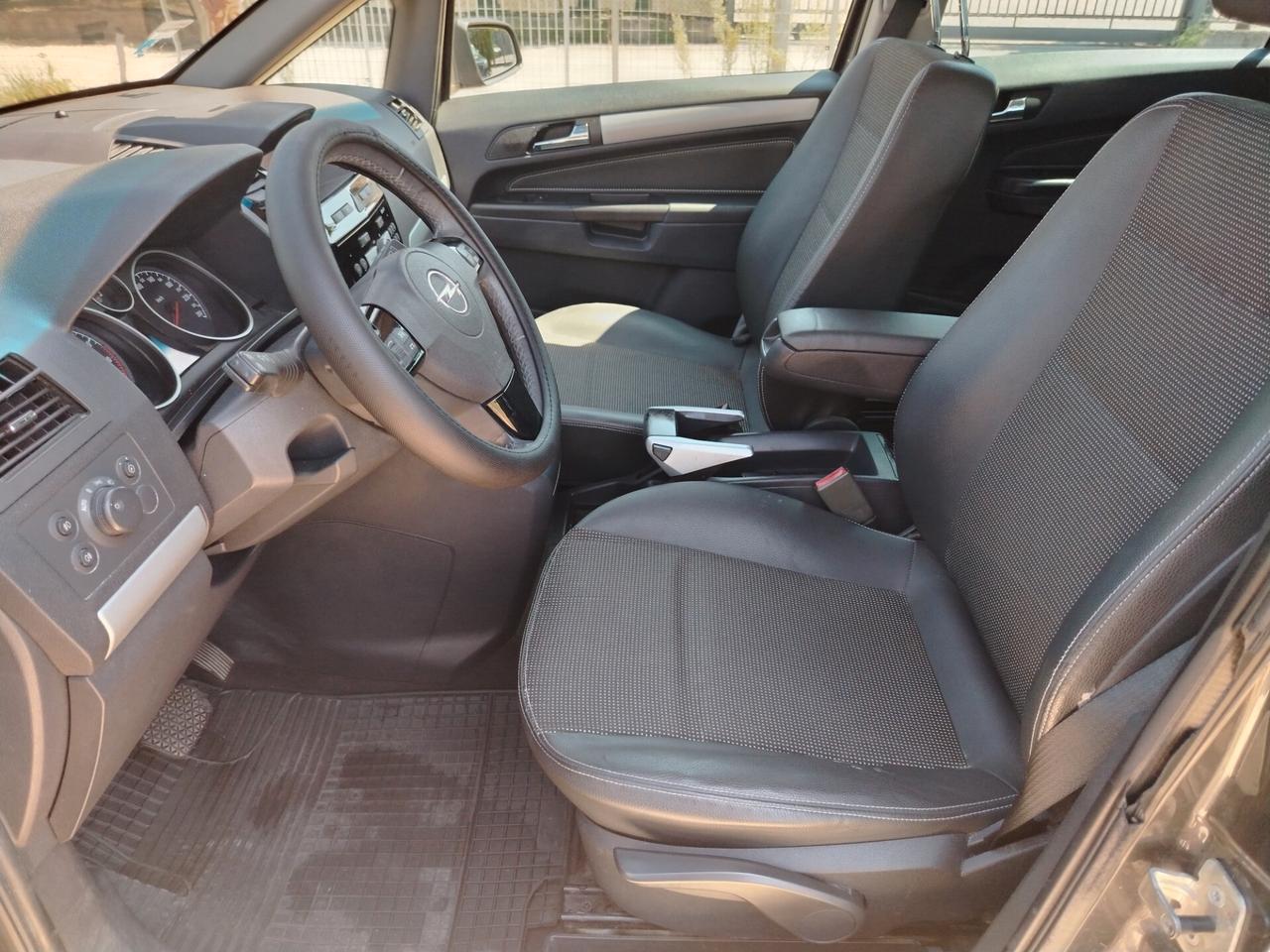 Opel Zafira 1.8 16V VVT Easytronic Cosmo