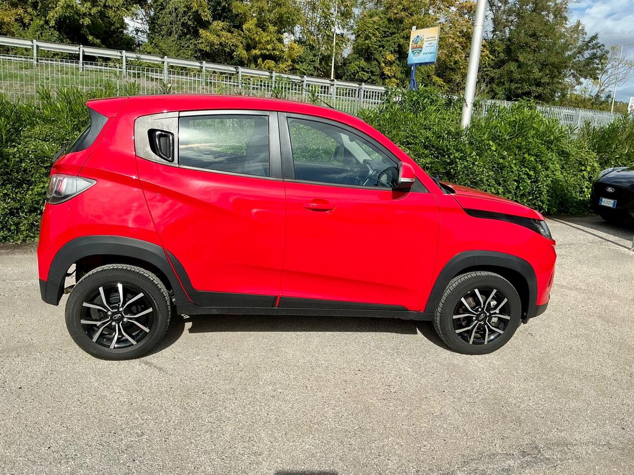Mahindra KUV100 1.2 VVT M-Bifuel GPL K8