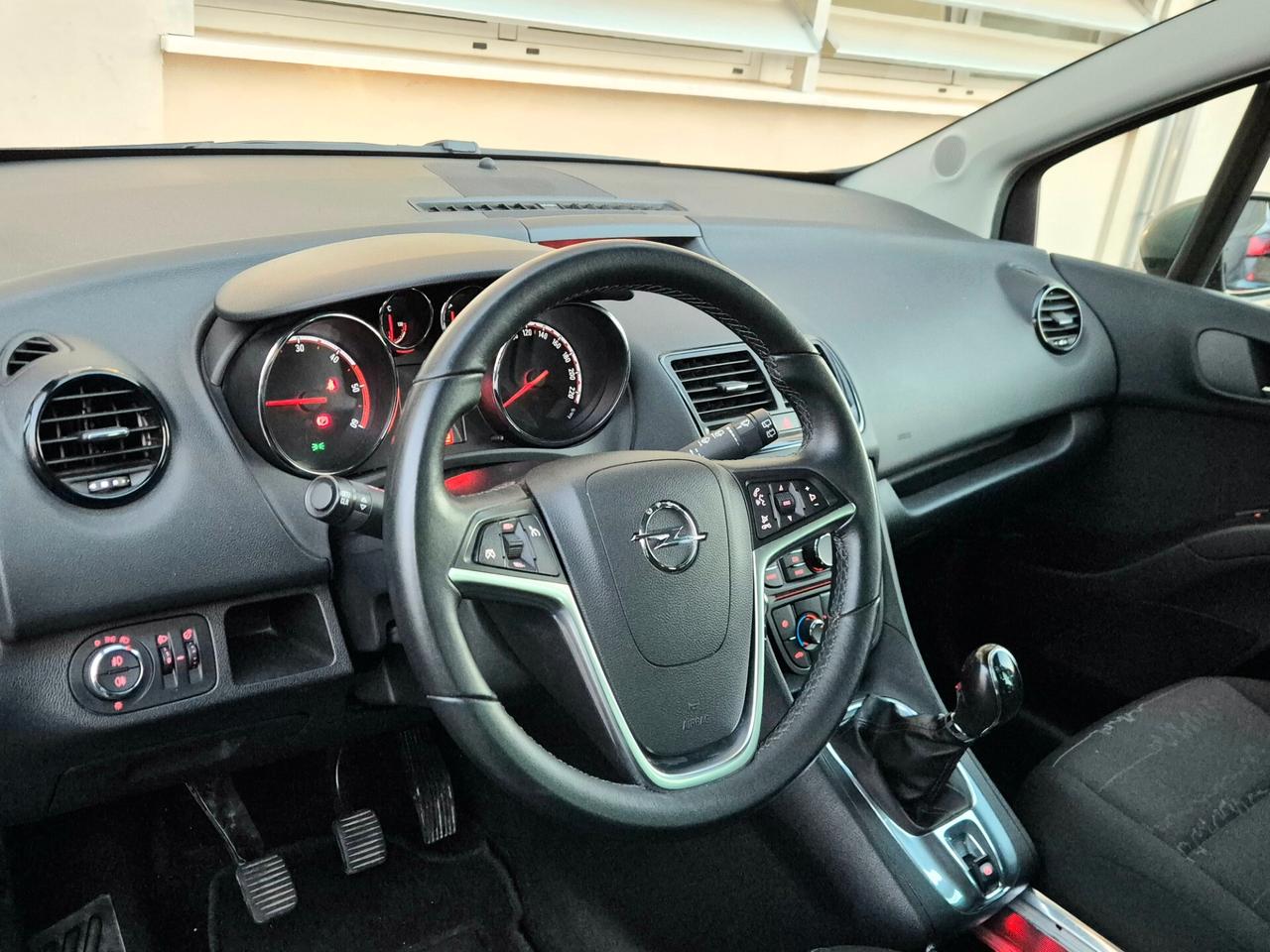 Opel Meriva 1.3 CDTI 95CV ecoFLEX Cosmo