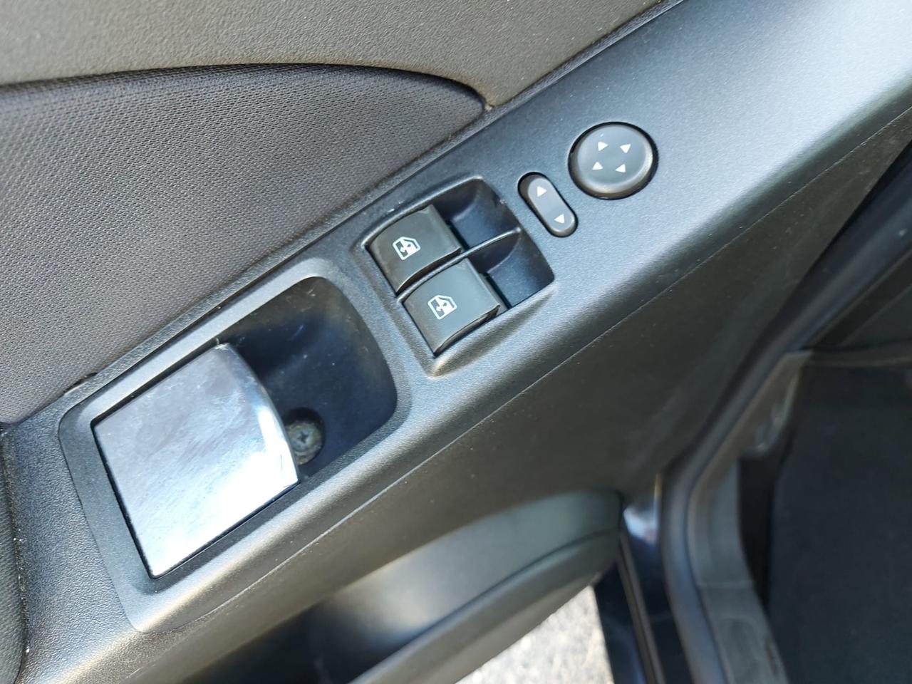 Lancia musa 1.4 benz-full -06/2010