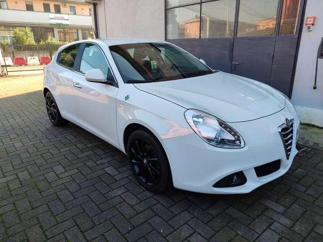 Alfa Romeo Giulietta Giulietta III 2010 1.4 t. m.air Distinctive 170cv
