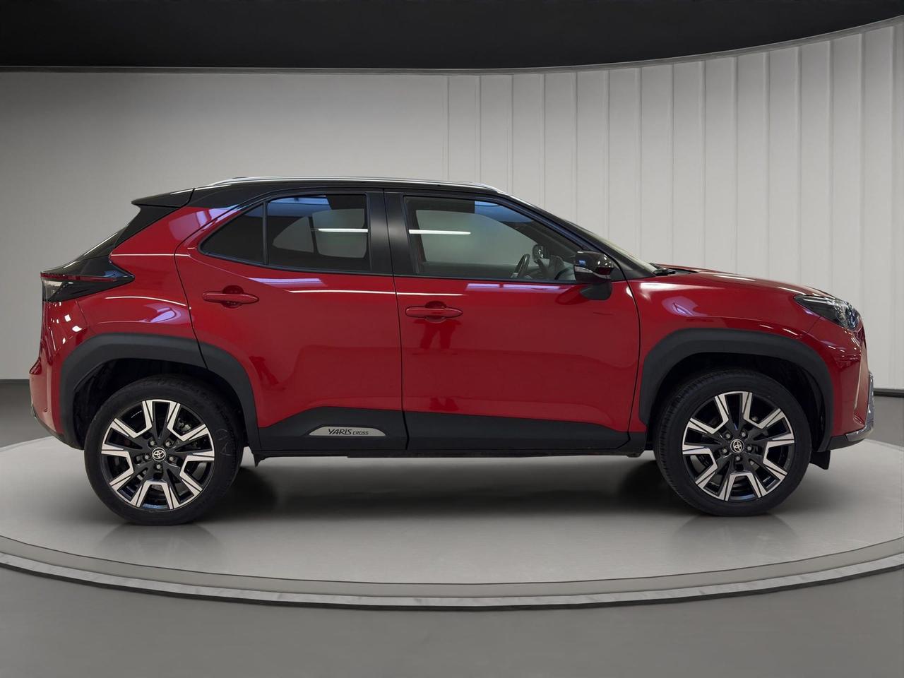 Toyota Yaris Cross 1.5h Adventure fwd 116cv e-cvt