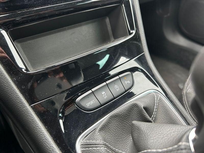 Opel Astra 1.6 CDTI Dynamic 136cv