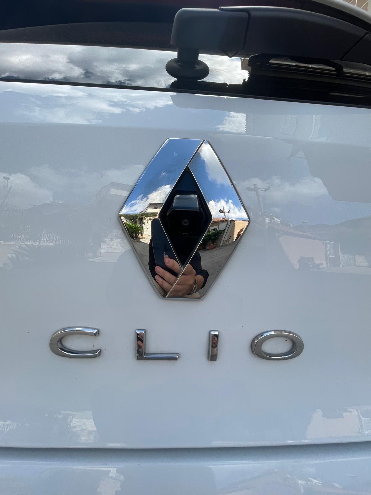 Renault Clio TCe 90 CV 5 porte Techno