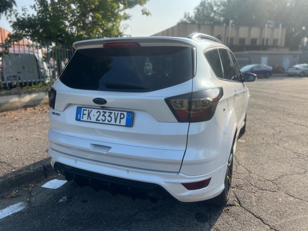Ford Kuga 2.0 TDCI 150 CV S&S 2WD ST-Line tetto apribile