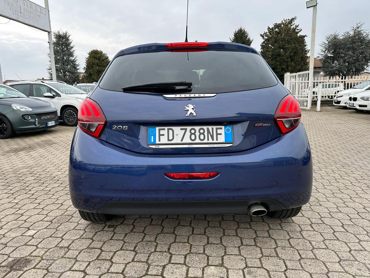 Peugeot 208 BlueHDi 100 3 porte GT Line