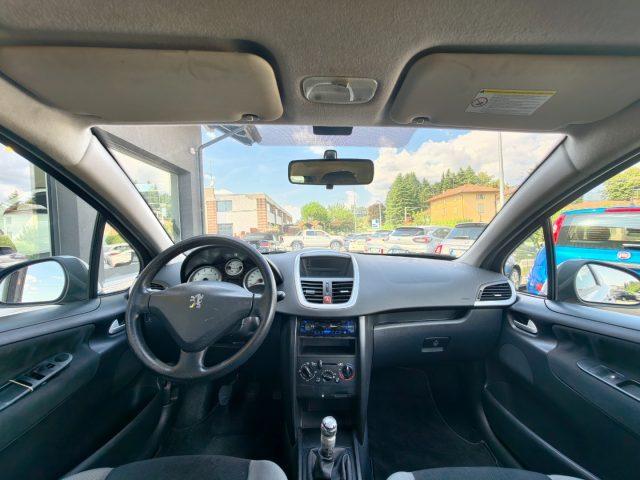 PEUGEOT 207 1.4 8V 75CV 3p. X Line