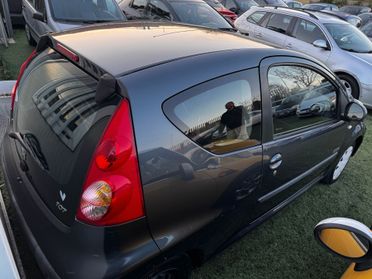 Peugeot 107 1.0 68CV 3p. Neopatentati