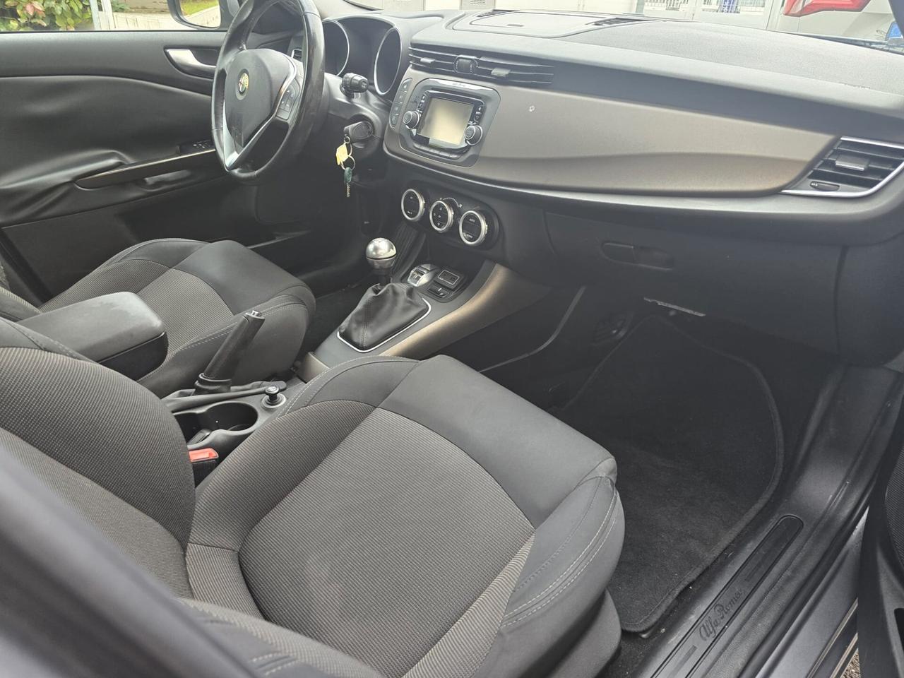 Alfa Romeo Giulietta 1.6 JTDm-2 105 CV Exclusive