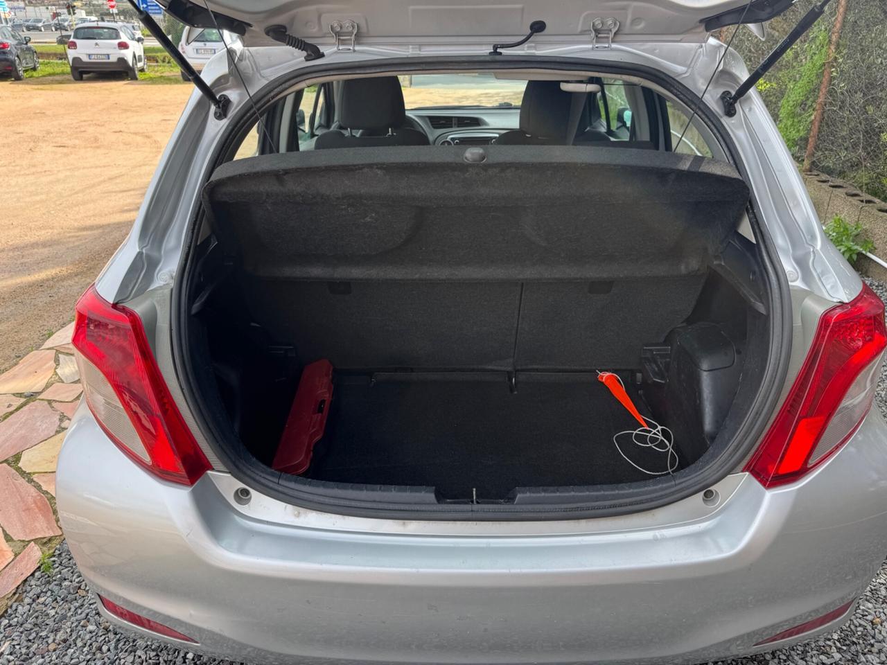 Toyota Yaris 1.3 5 porte Lounge