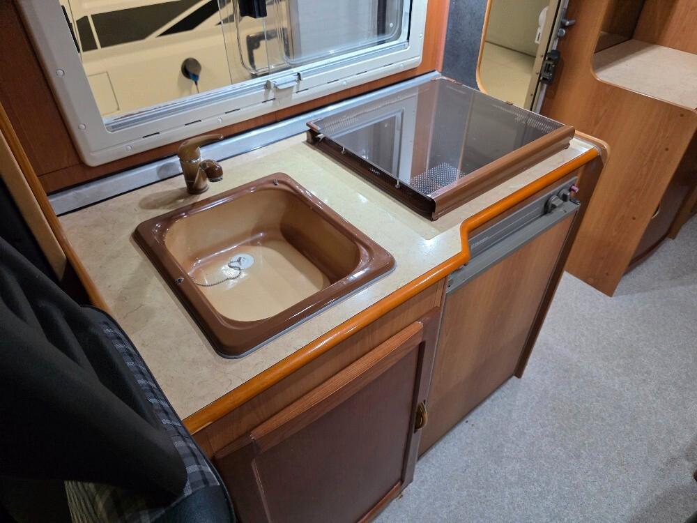 CAMPER ELNAGH SLEEK 595