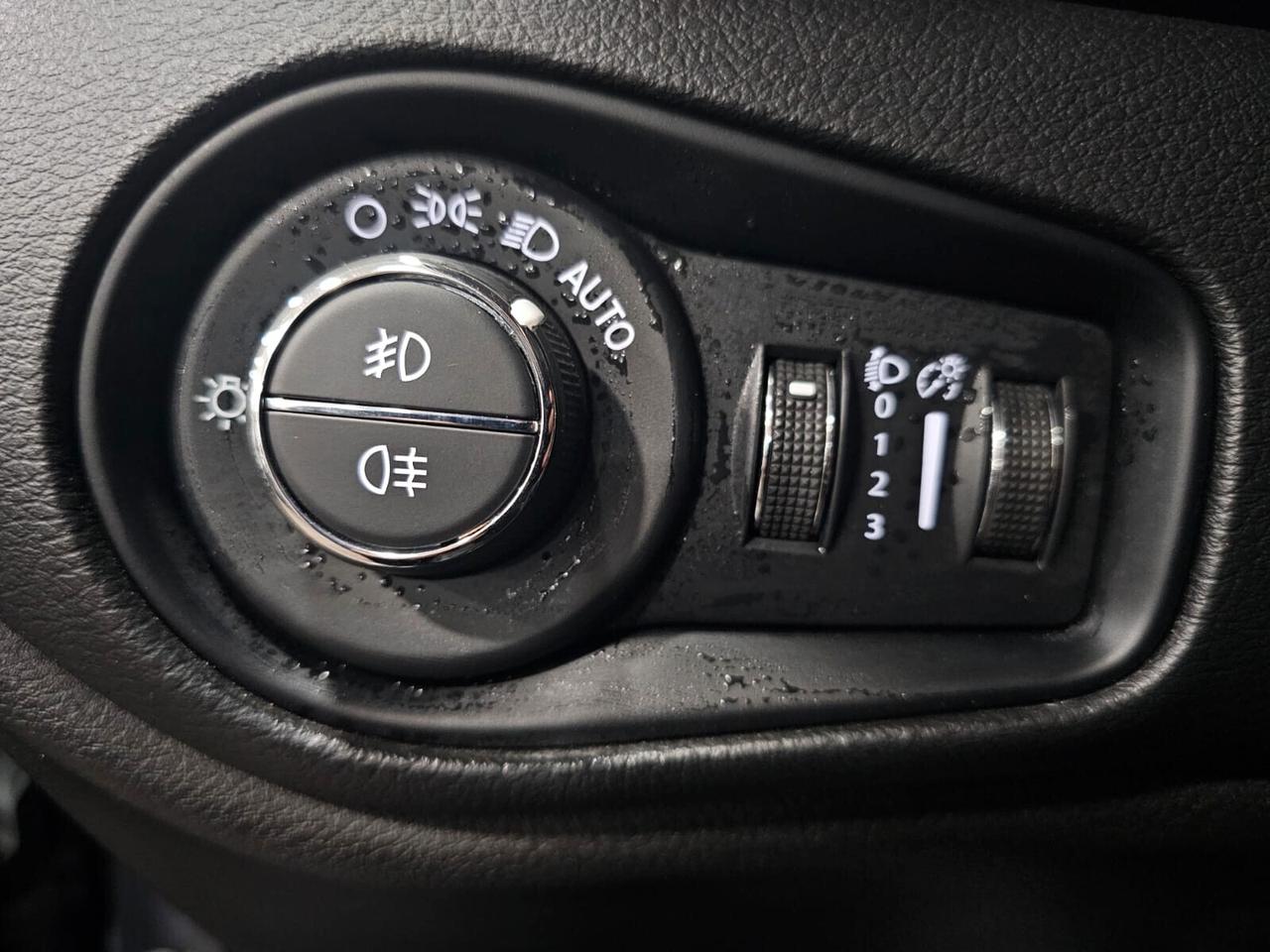 NUOVA JEEP RENEGADE LIMITED BLACK LINE 1.6 MJT 130CV MY24. ITALIANA PRONTA CONSEGNA.