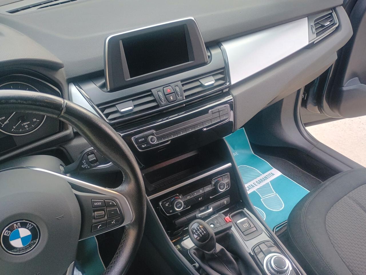 Bmw 216 218d Active Tourer Advantage