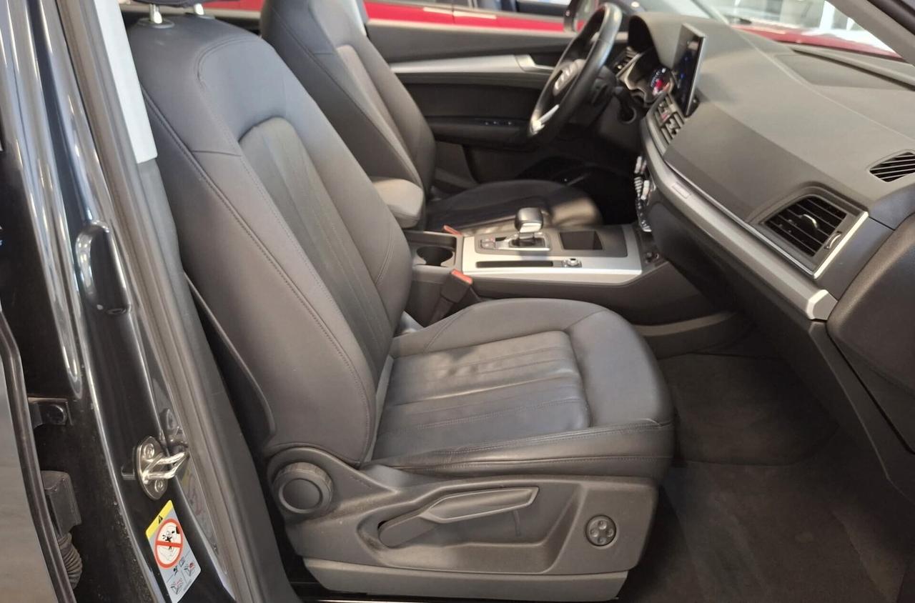 Audi Q5 40 TDI 204 CV quattro S tronic pelle Fari full led
