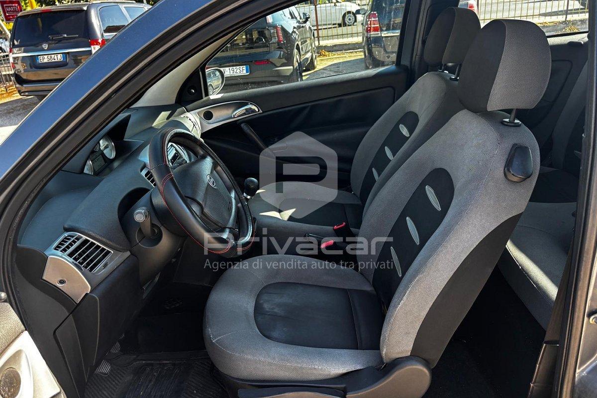 LANCIA Ypsilon 1.3 MJT 75 CV Argento