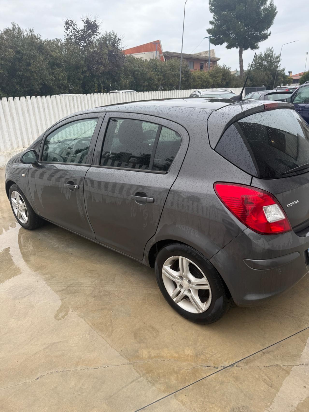 Opel Corsa 1.2 85CV 5 porte GPL-TECH Elective