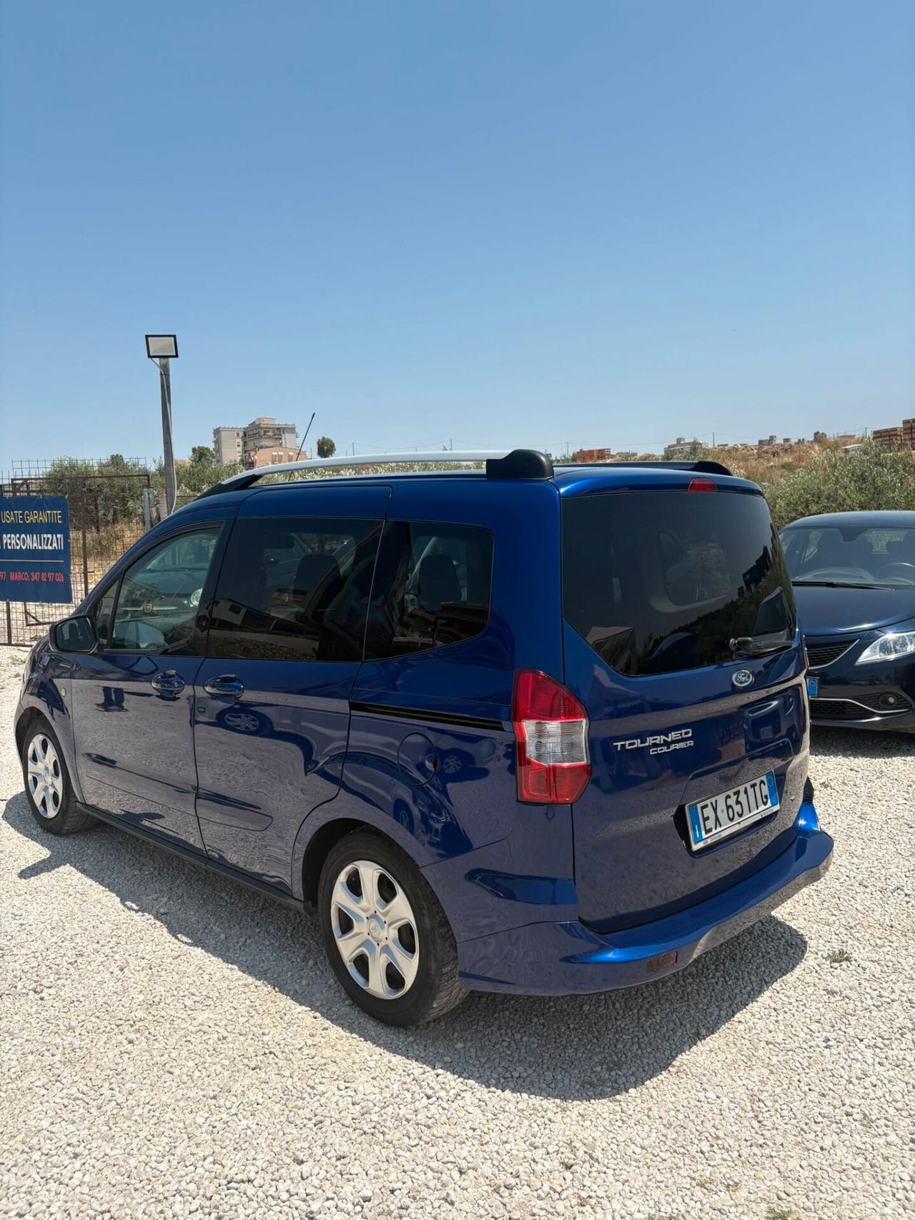 Ford Tourneo Courier Tourneo Courier 1.6 TDCI 95 CV Plus