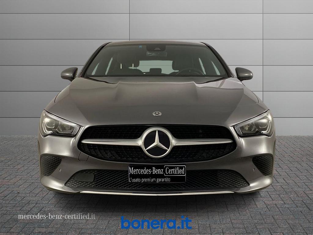 Mercedes CLA Shooting Brake 200 D Sport 8G-DCT