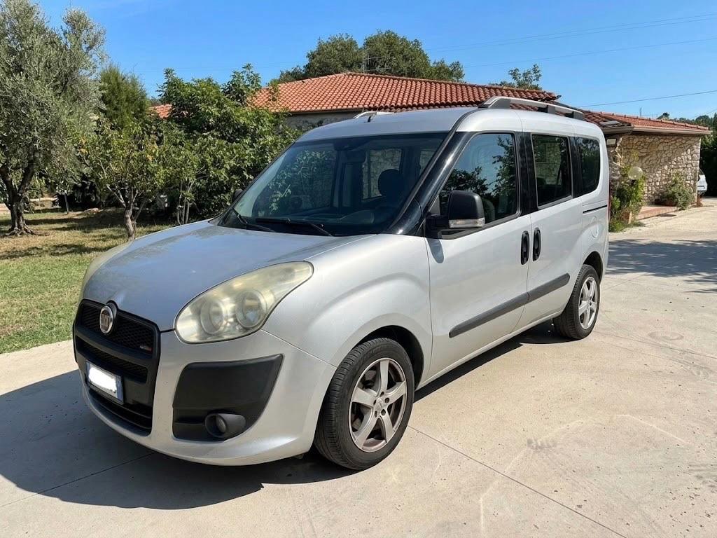 FIAT DOBLO 1.6 MTJ 105CV 7 POSTI INTROVAB CHIAMA