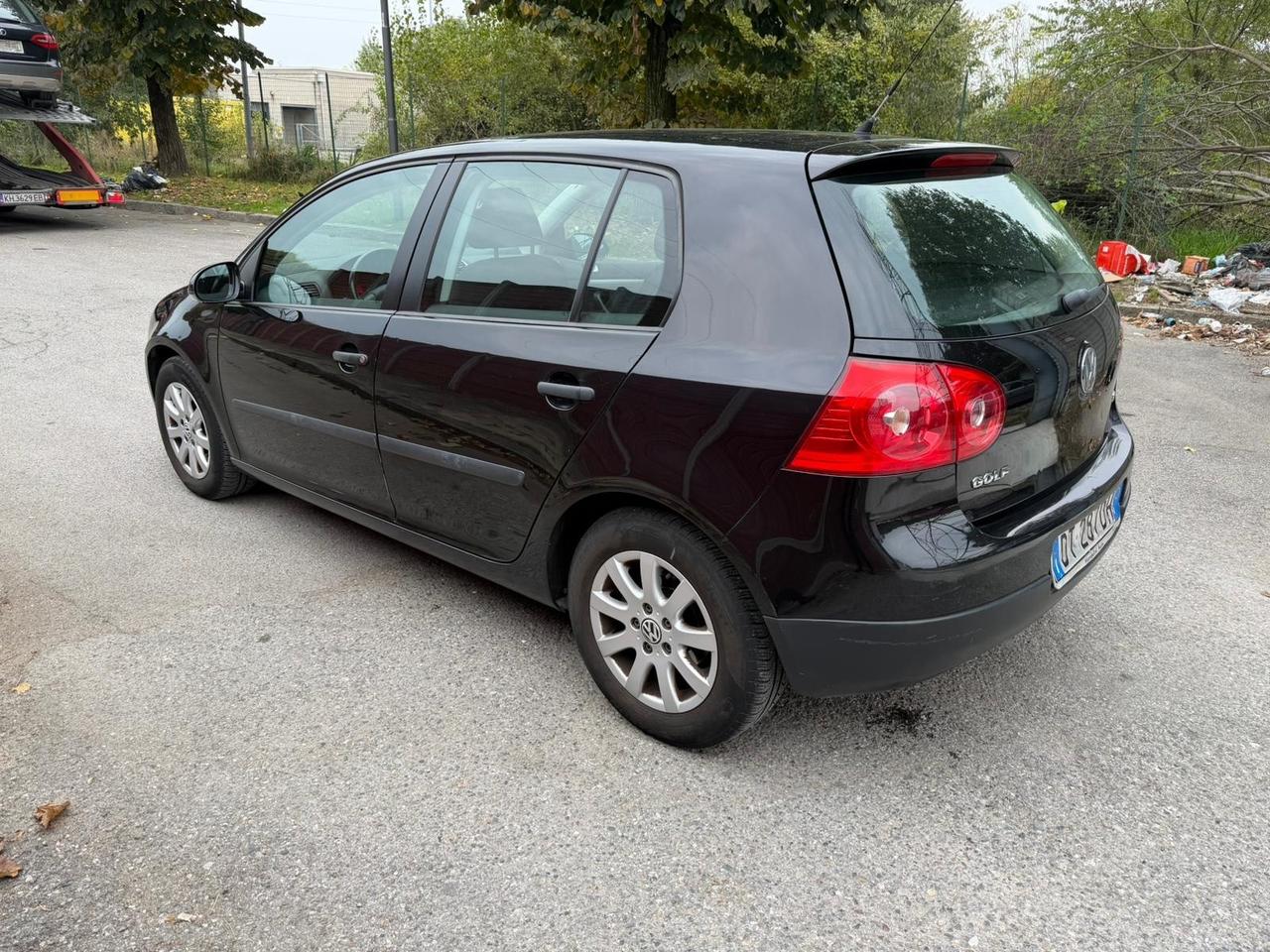 Volkswagen Golf 1.6 5p. Comfortline