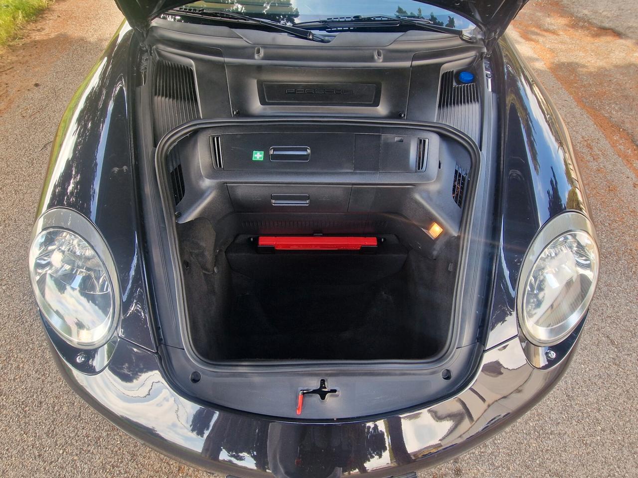 Porsche 911 Carrera Cabriolet