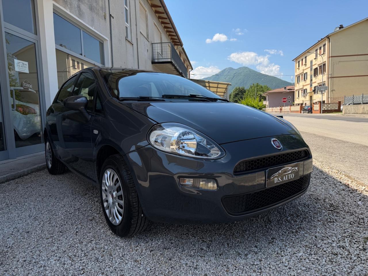 Fiat Punto 1.2 benzina 5 porte Unico proprietario