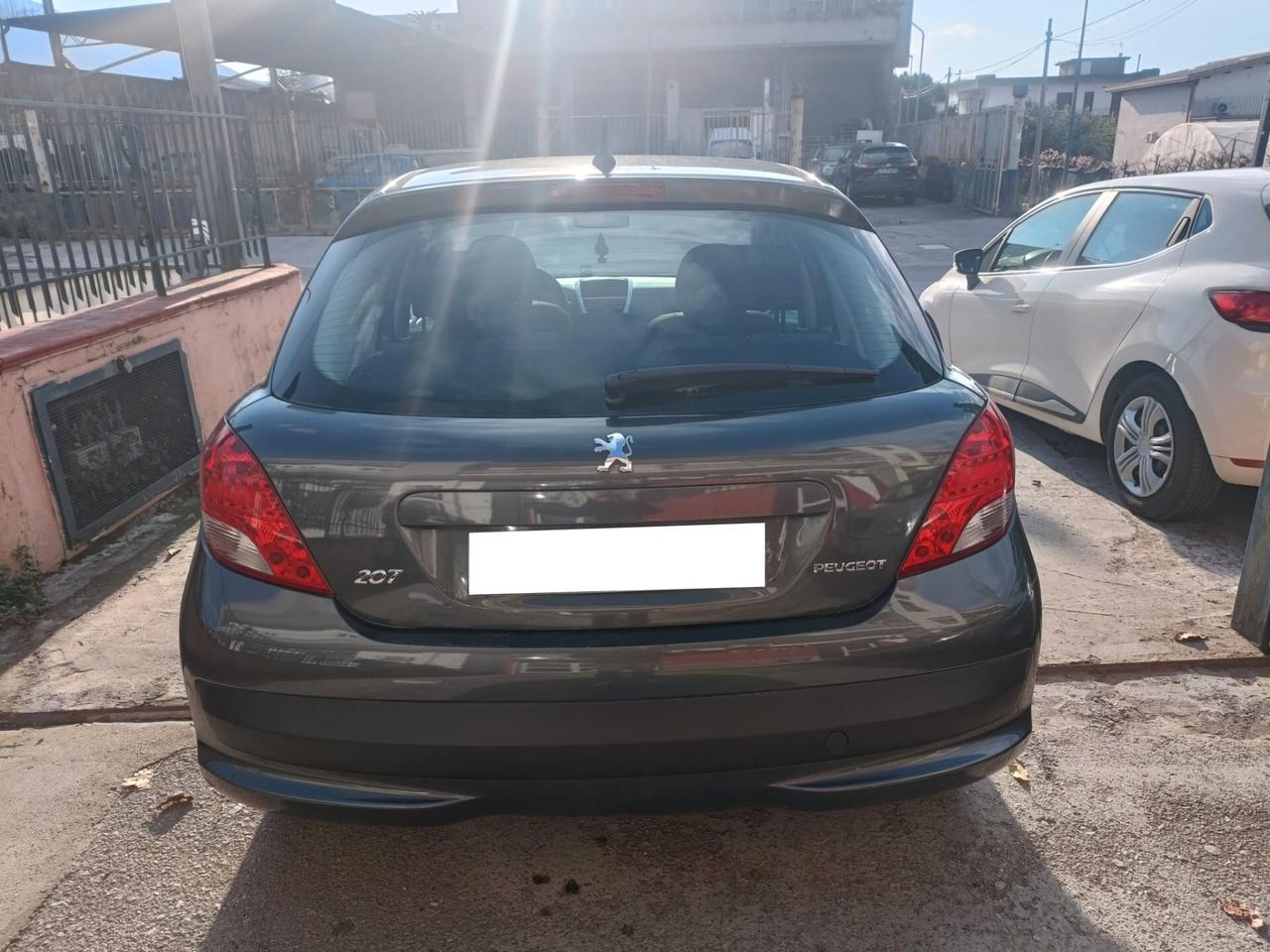 Peugeot 207 1.4 HDi 70CV 5p. X Line OK NEOPATENTATI